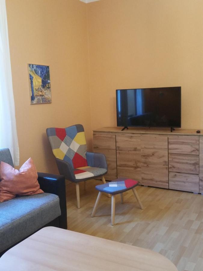 Apartment Apartmenthaus Menge *