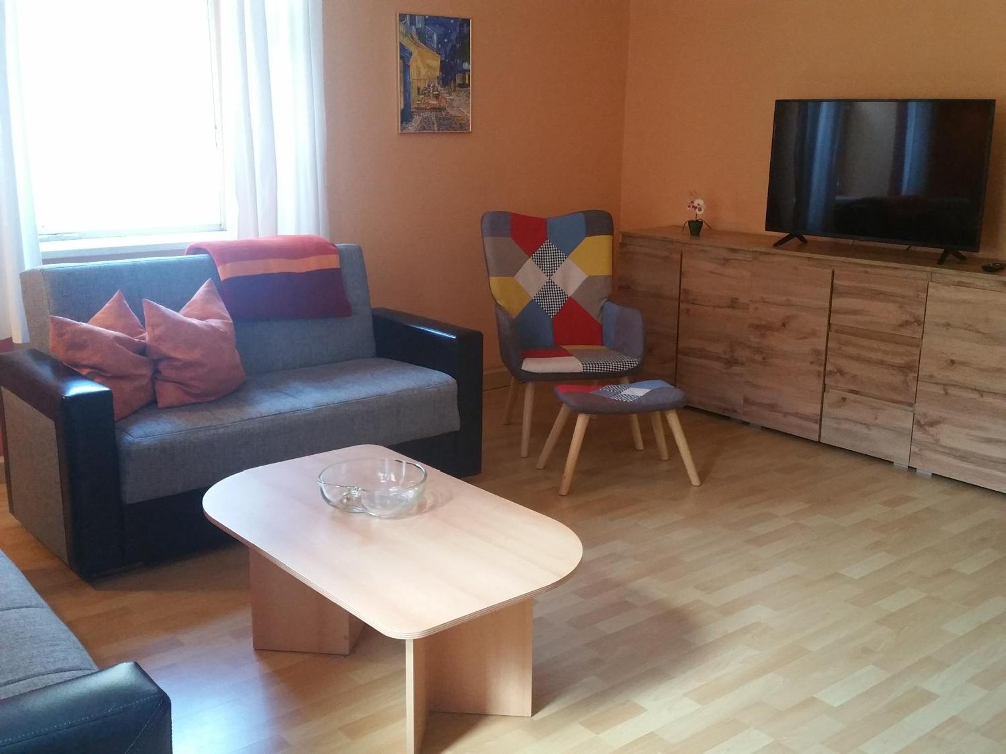Apartmenthaus Menge Apartment